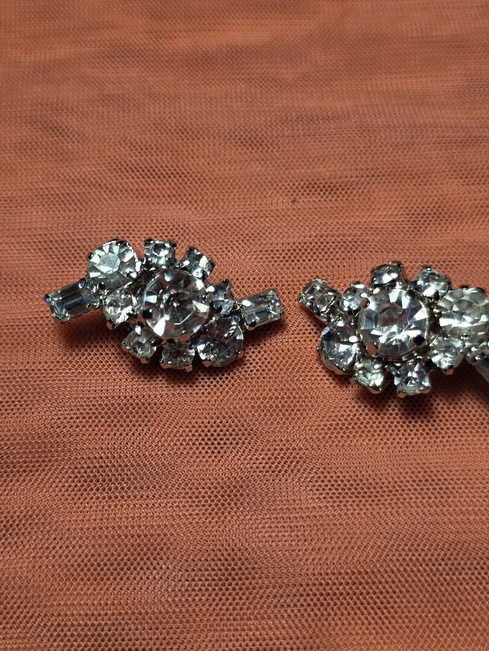 Vintage Silver Tone Rhinestone Cluster Clip On Earrings